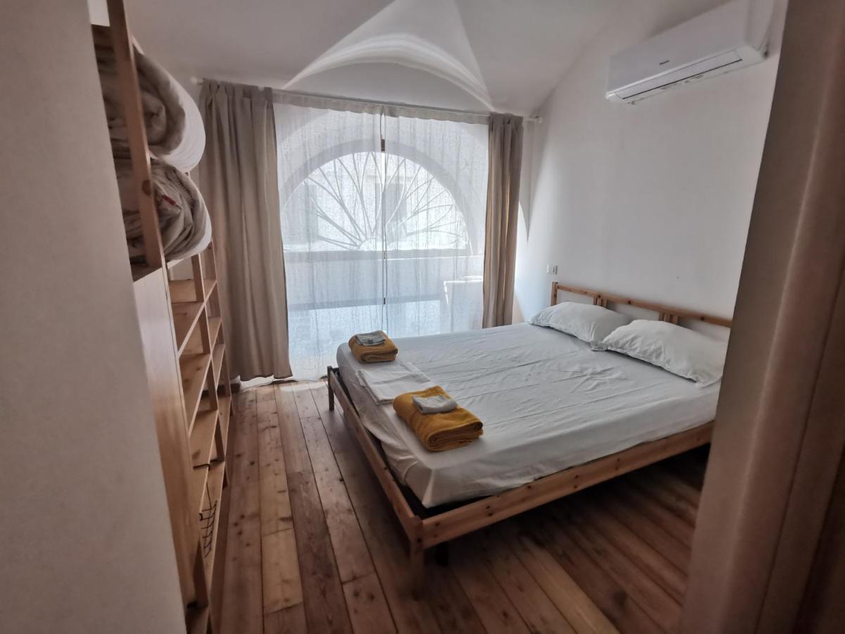 Da Lella City Centre Lägenhet Trieste Exteriör bild
